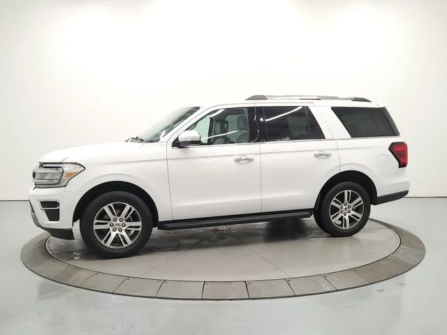 Used 2024 White Ford Limited image 4