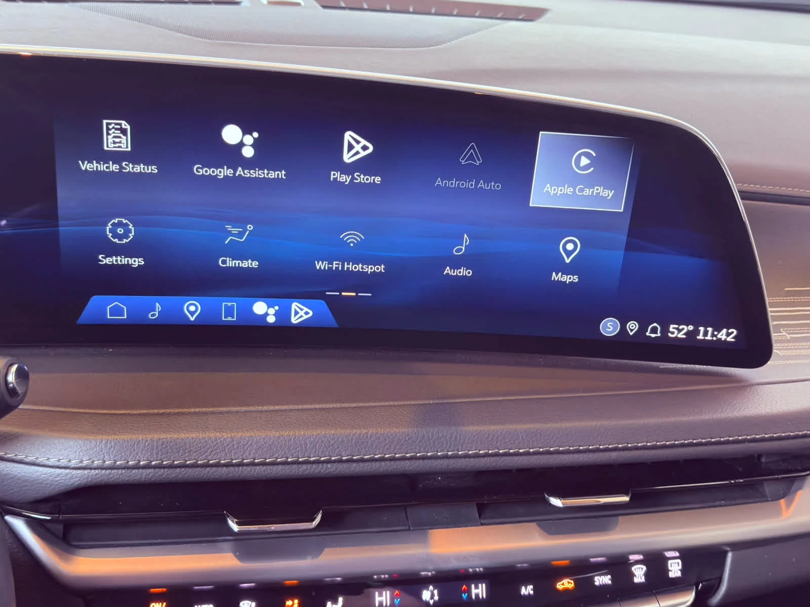 2024 Cadillac XT4 Premium Luxury - Photo 17