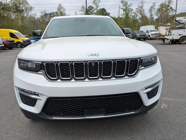 Used 2022 White Jeep 4xe image 9