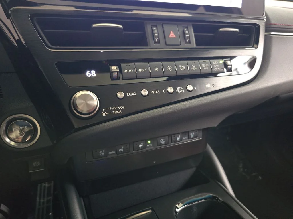 Used 2024 IRIDIUM Lexus 300h F SPORT Handling image 26
