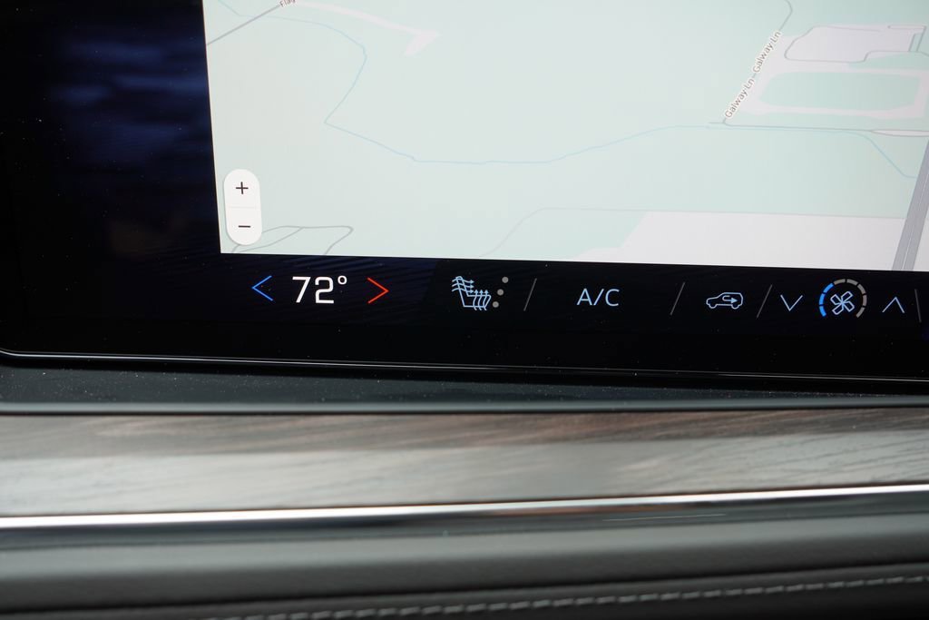 2026 Chevrolet Tahoe LT - Photo 18