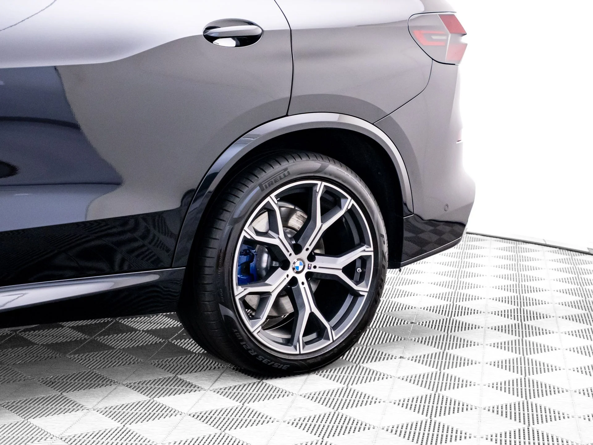 Certified Used 2026 Black BMW M60i image 36