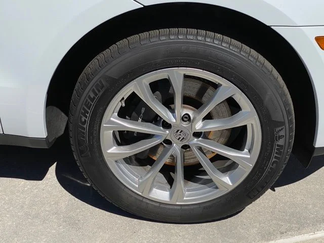 Used 2025 White Porsche  image 30