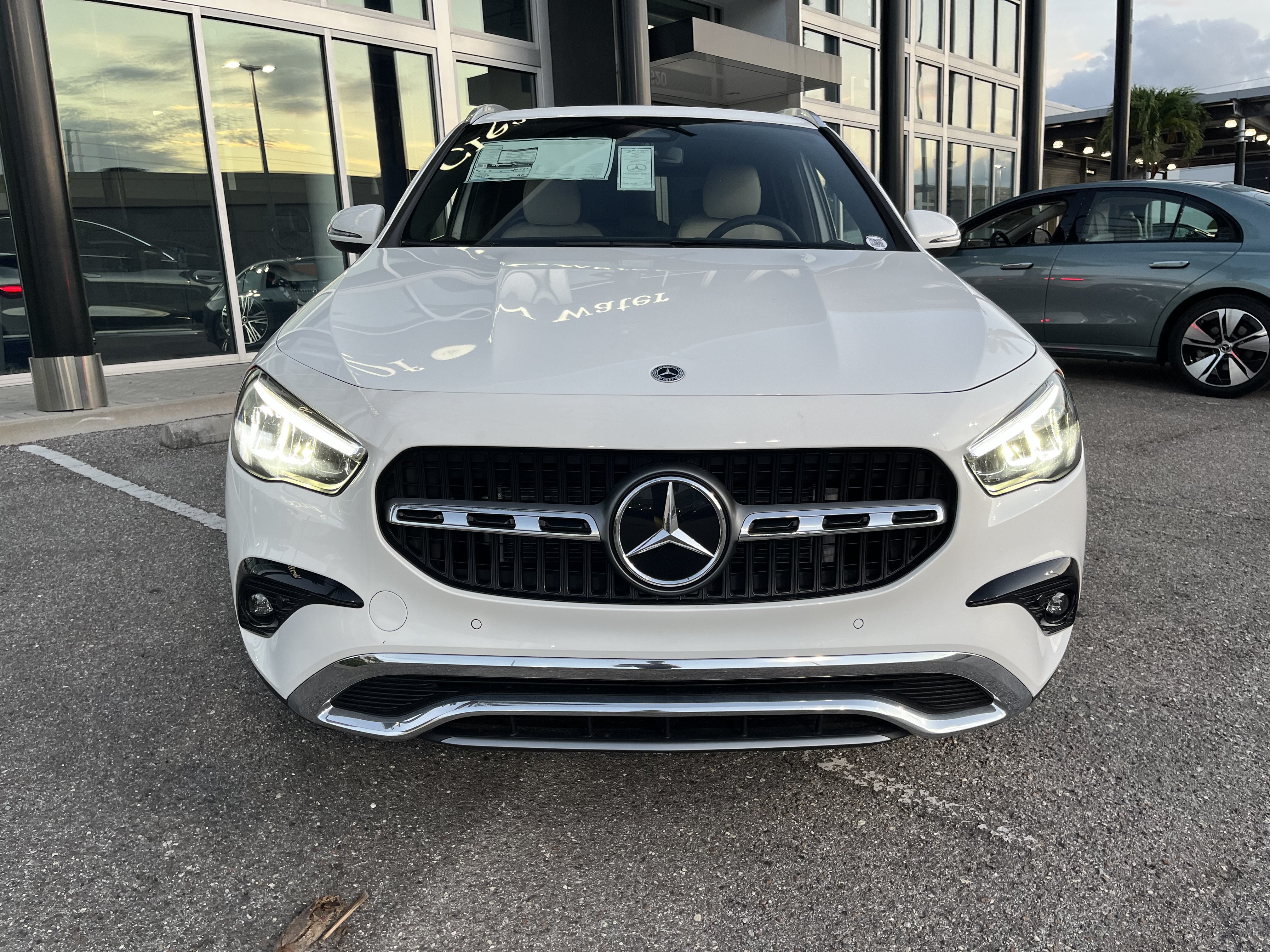 New 2026 Polar White Mercedes-Benz GLA 250 image 10