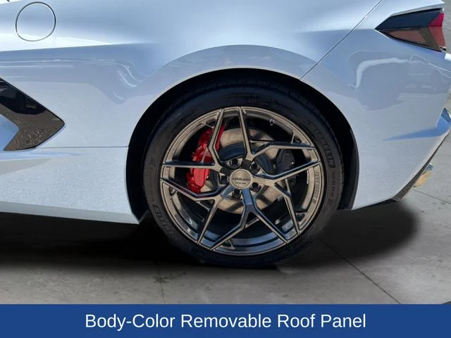 Used 2024 White Chevrolet Stingray image 27