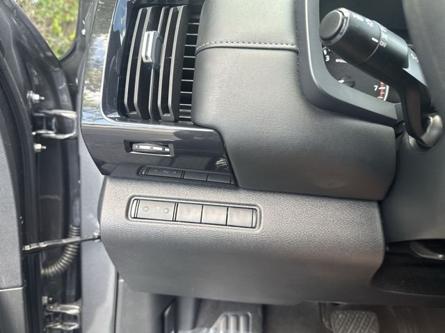 Used 2024 Gray Nissan S image 27