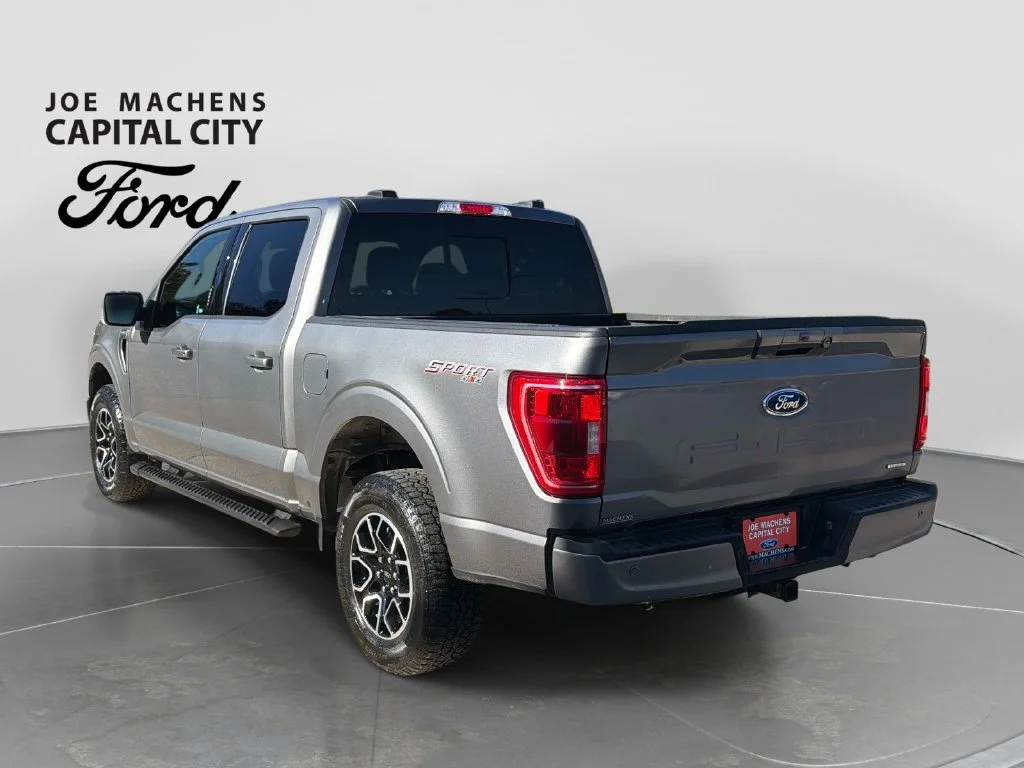 Used 2022 Gray Ford XLT image 7