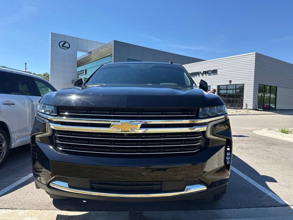 Used 2022 Black Chevrolet LT image 2