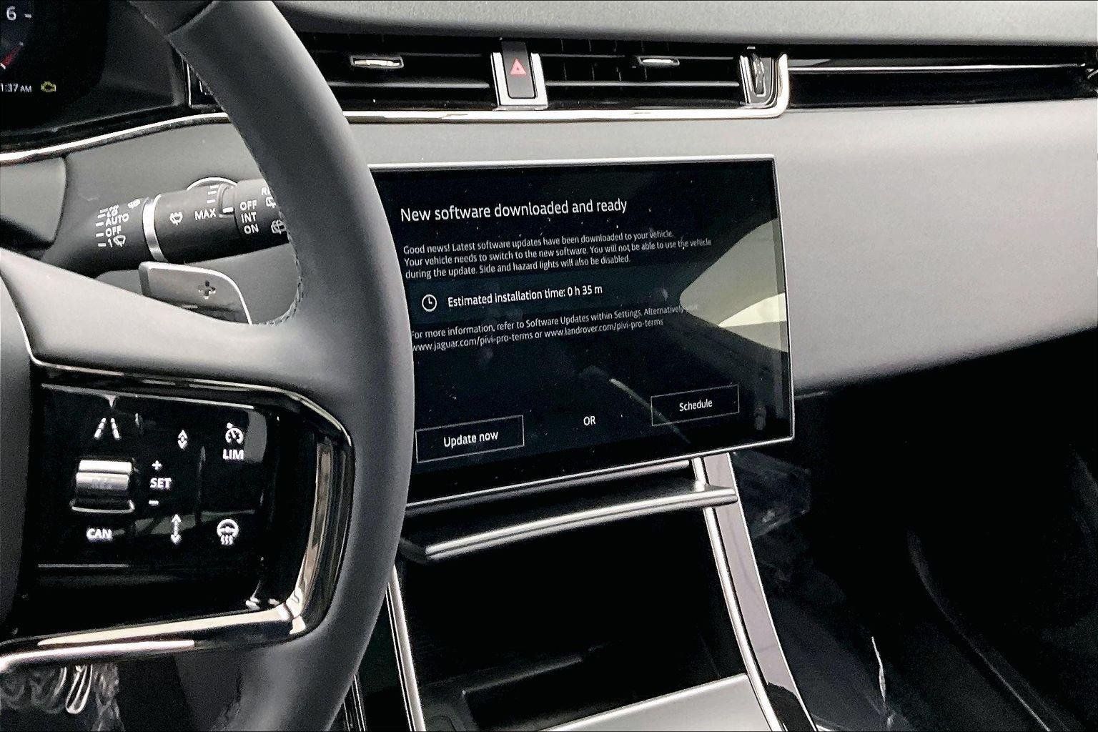 New 2026 Fuji White Land Rover Core S image 6