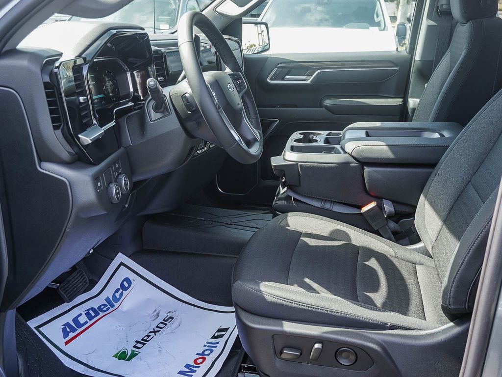 2026 Chevrolet Silverado 1500 RST - Photo 17