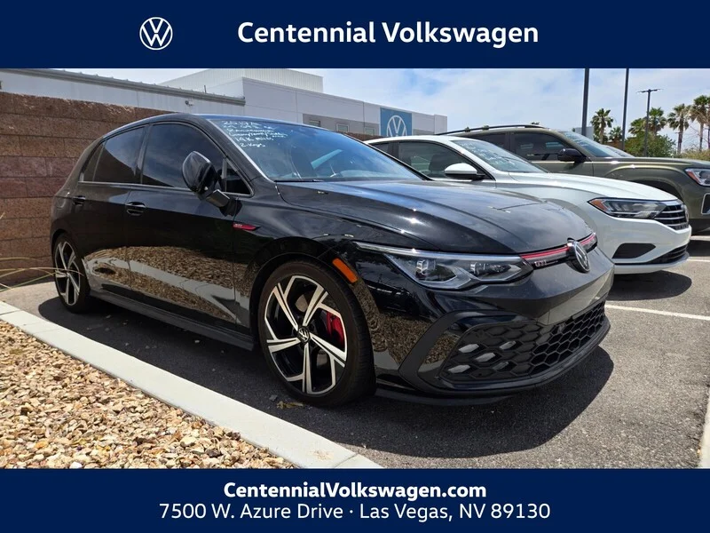 2024 Volkswagen Golf GTI 2.0T SE 4-door DSG's photo