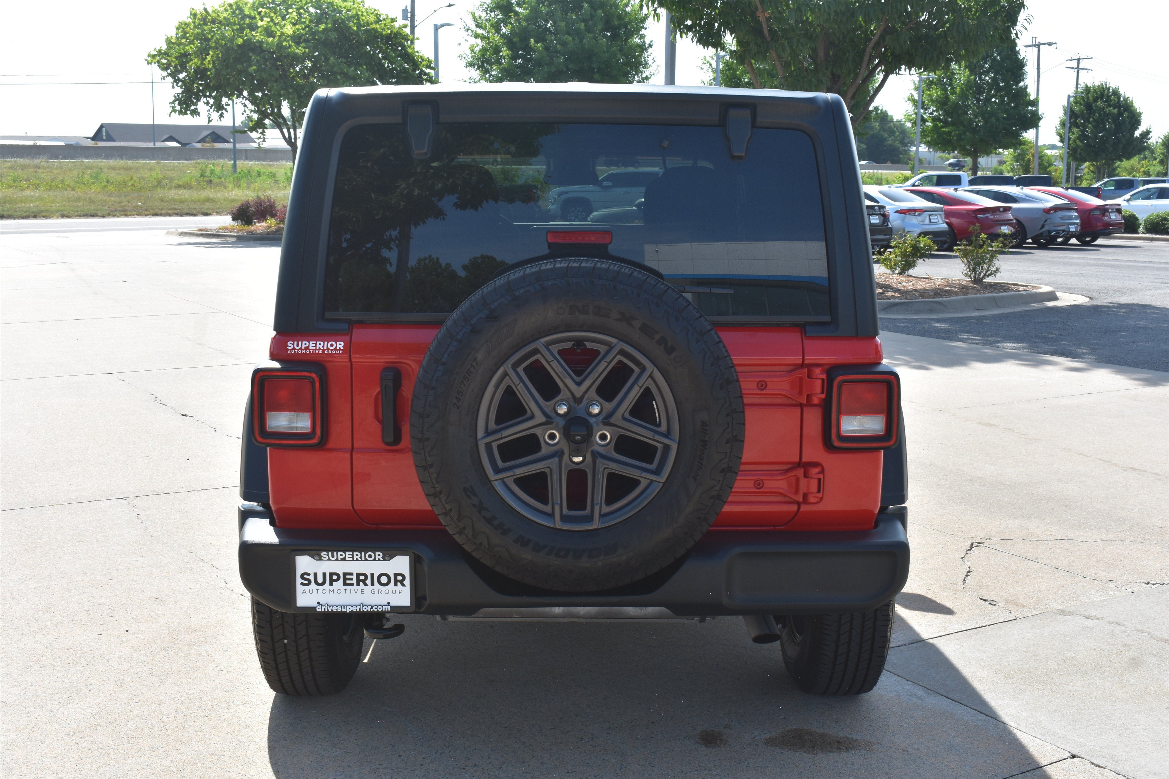 Used 2024 Firecracker Red Jeep Sport S image 6