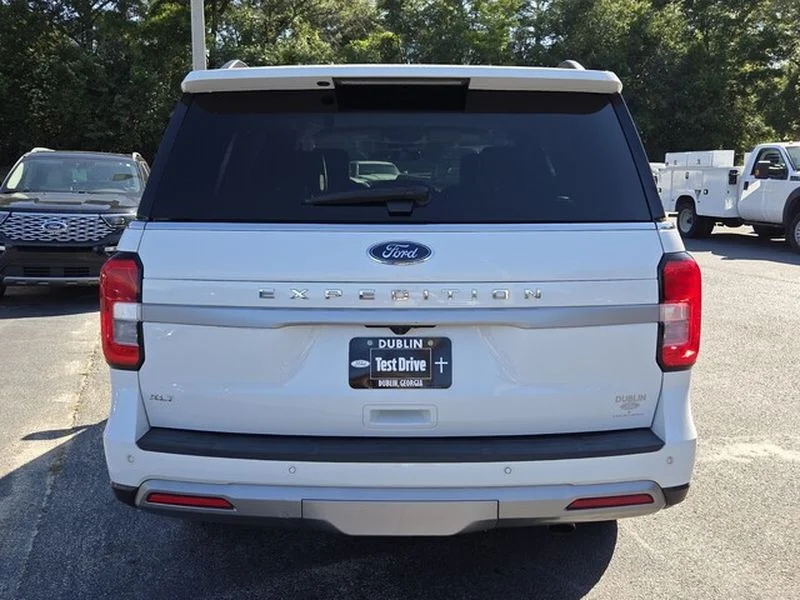 Used 2022 Oxford White Ford XLT image 14
