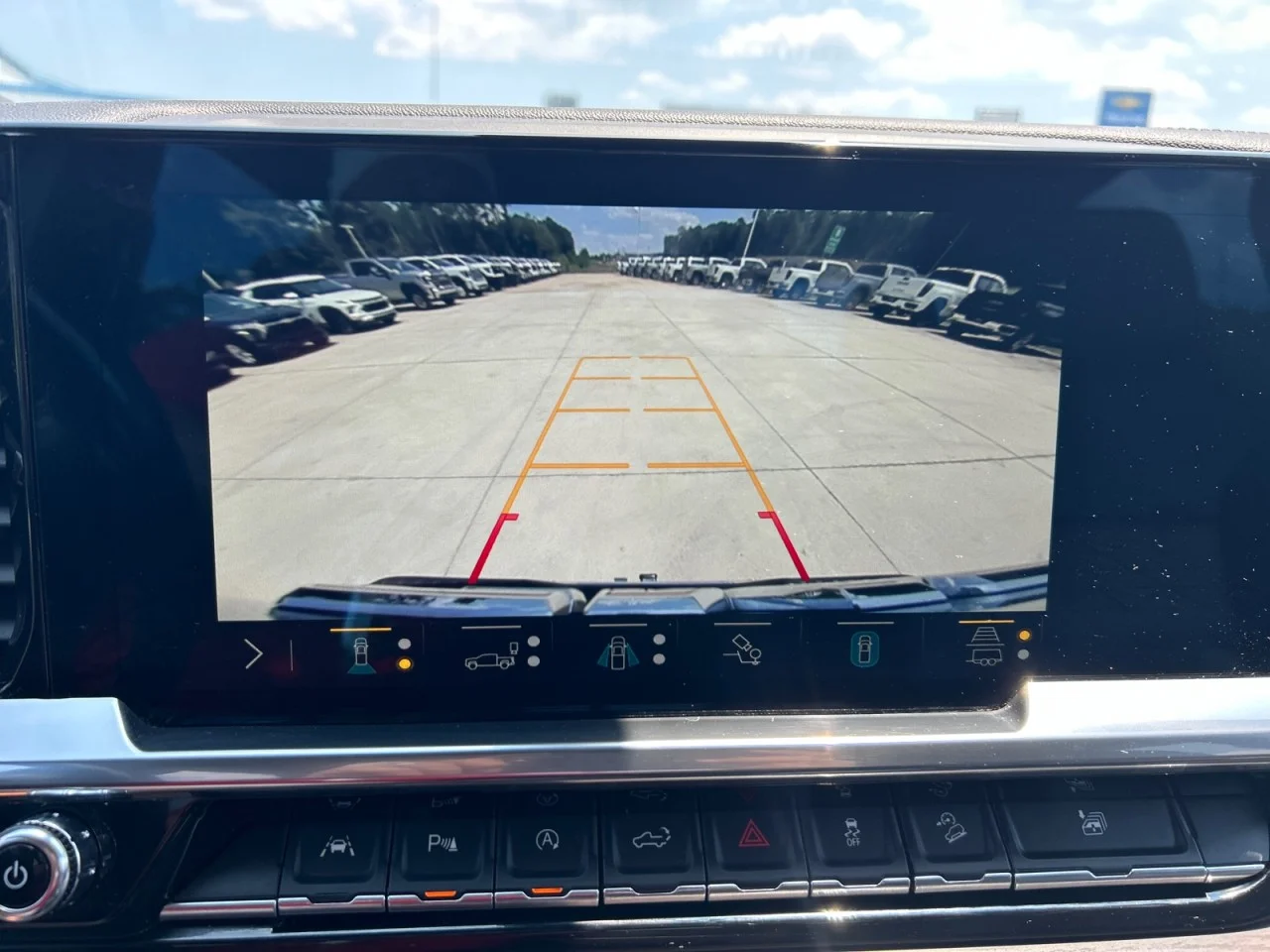 Used 2023 Onyx Black GMC SLT image 12