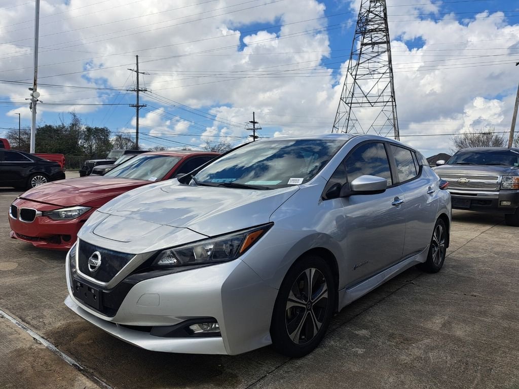 2018 Nissan LEAF SV
