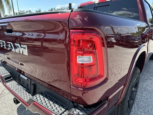 2026 RAM 1500 Laramie - Photo 8