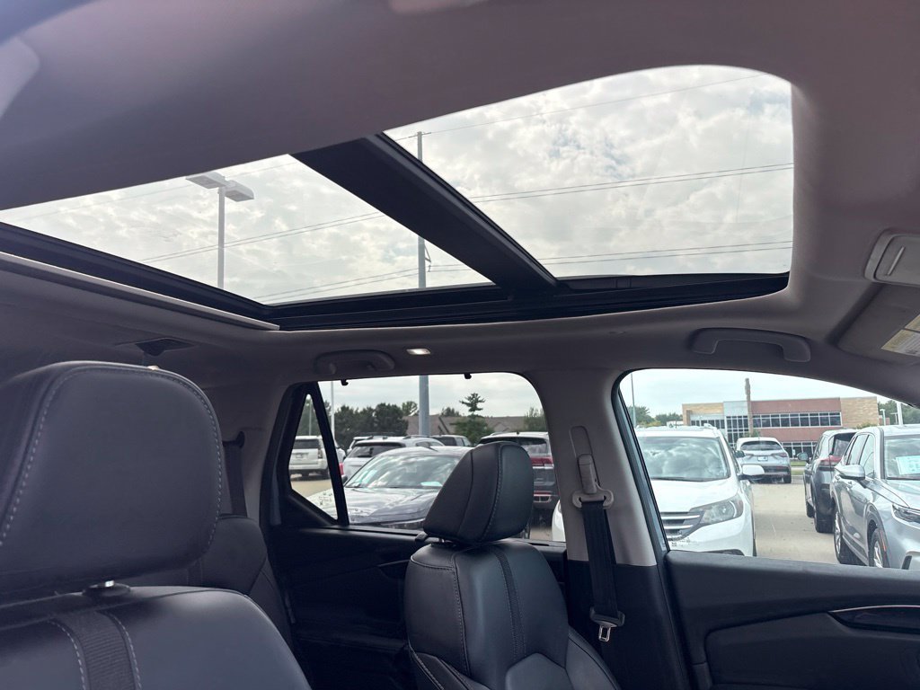 Used 2024 Sonic Gray Pearl Honda Touring 8 Passenger image 75