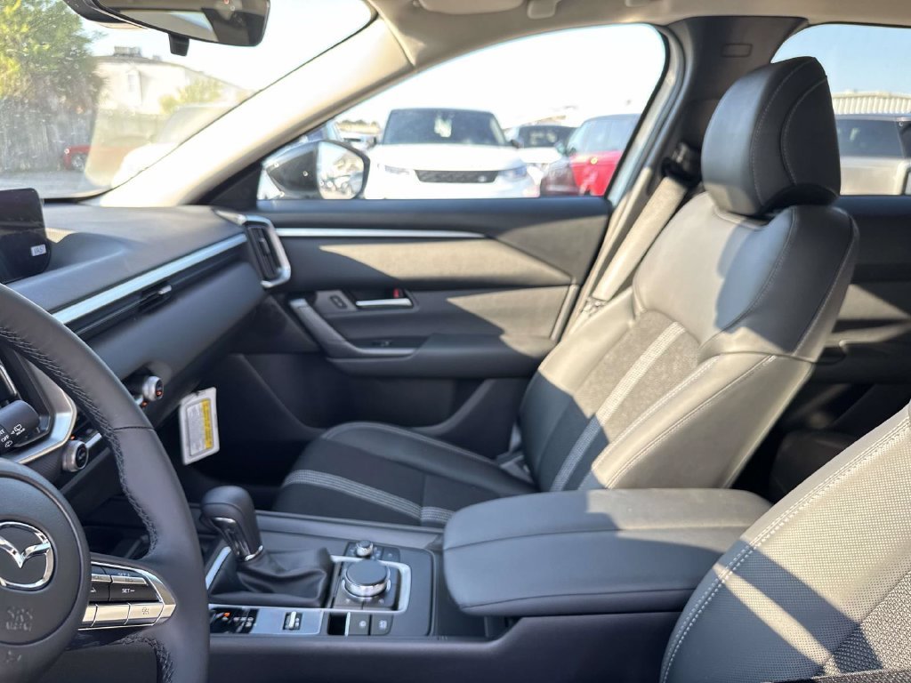 New 2026 Wind Chill Pearl Mazda 2.5 S Preferred AWD image 16