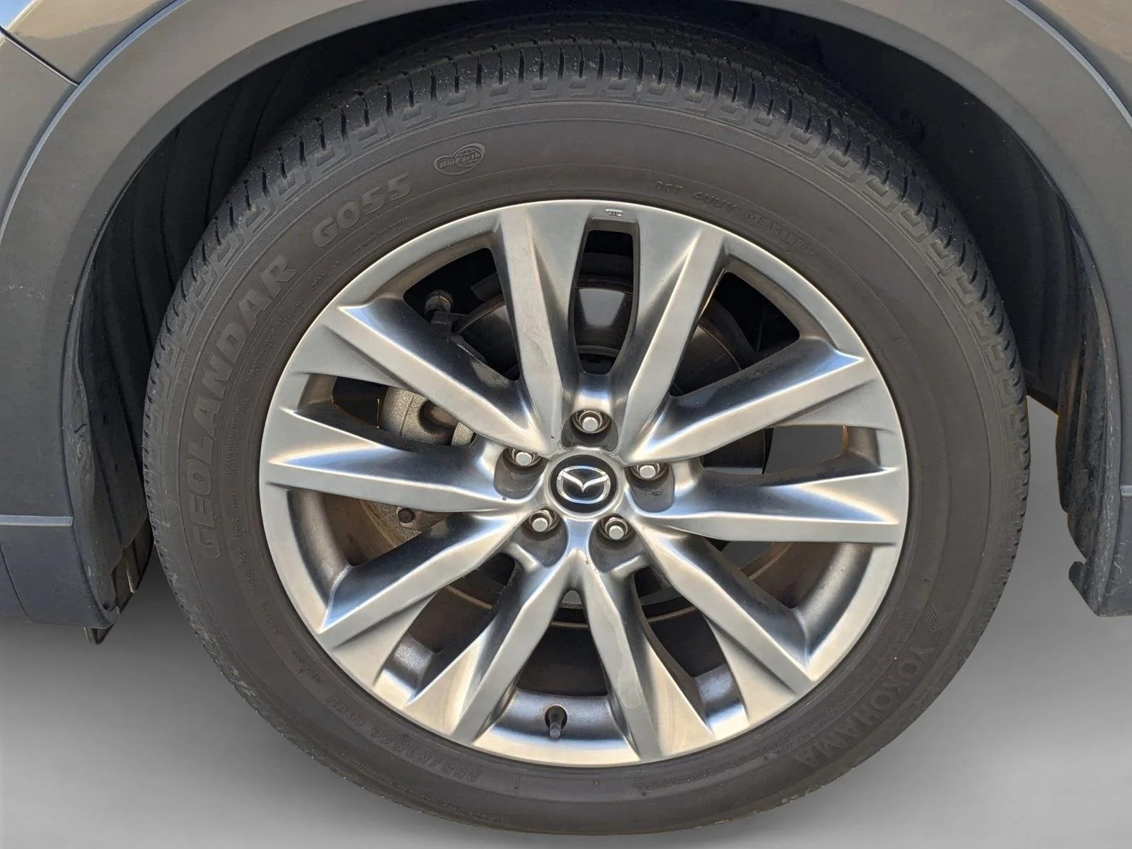 Used 2016 Machine Gray Metallic Mazda Signature image 10