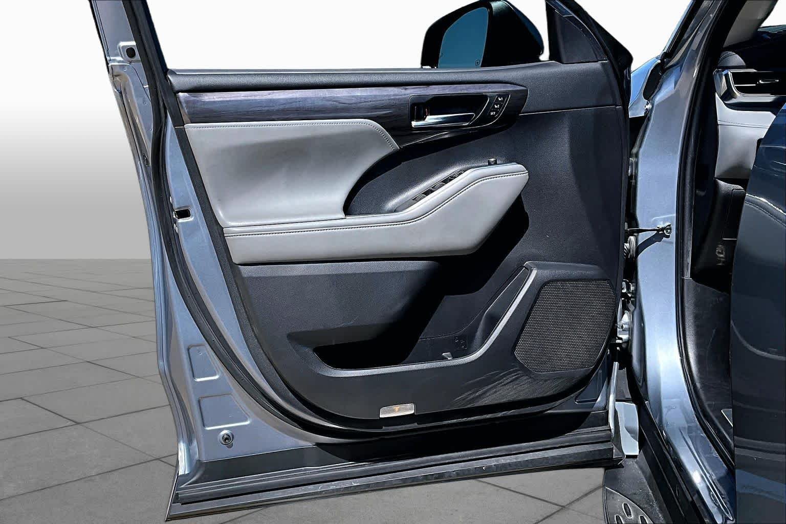car-gallery-22