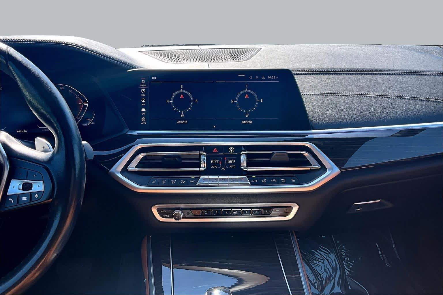 Used 2021 Dark Graphite Metallic BMW xDrive40i image 7