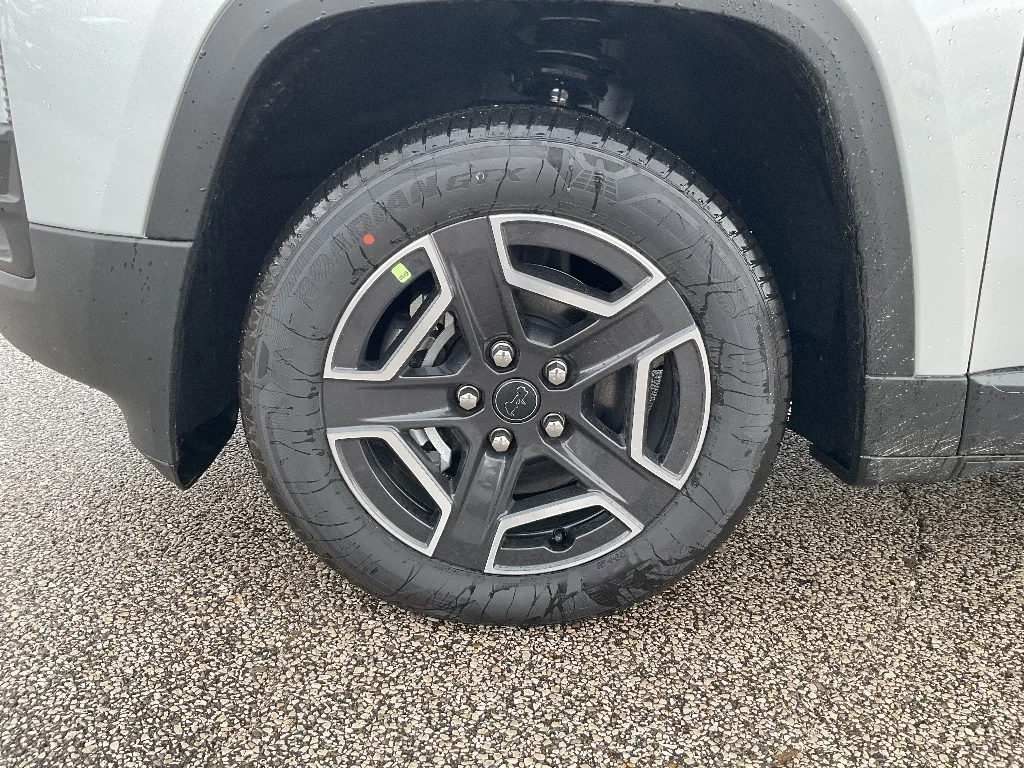 New 2026  Jeep Laredo 4x4 image 13