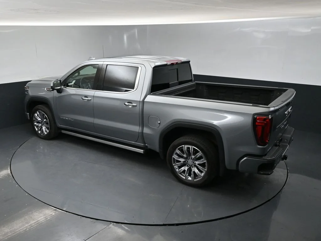 Used 2024 Silver GMC Denali image 38