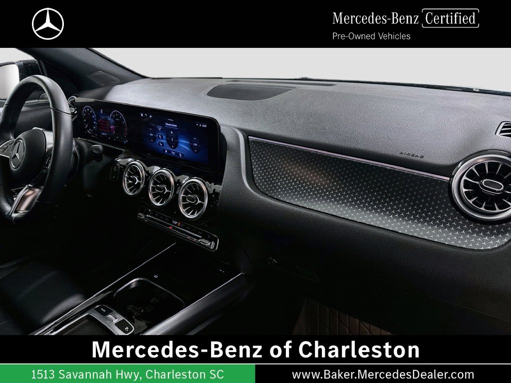 Used 2025 Black Mercedes-Benz GLA 250 image 28