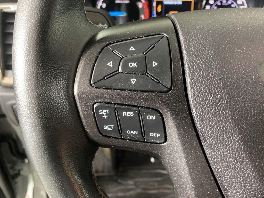 Used 2023 Cactus Gray Ford XLT image 14