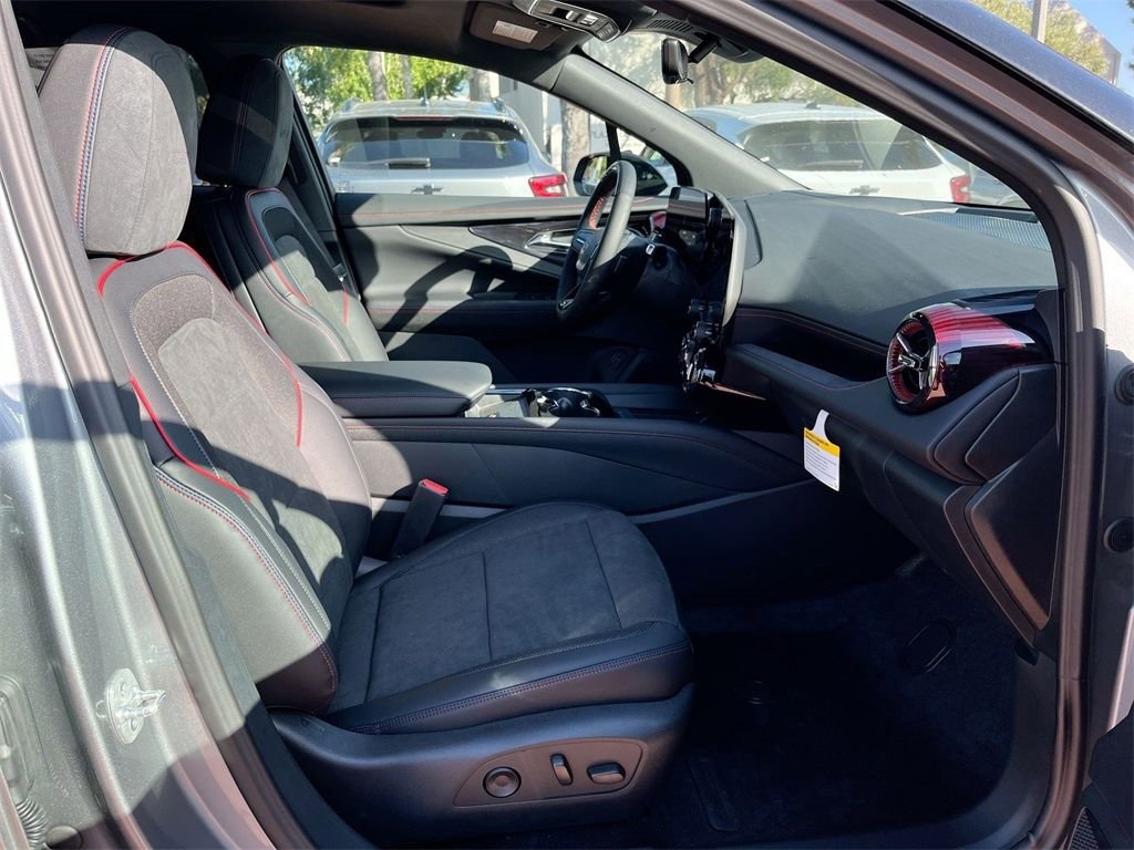 2026 Chevrolet Blazer EV RS - Photo 27