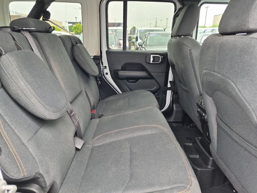 Used 2024 White Jeep Sahara 4xe image 30
