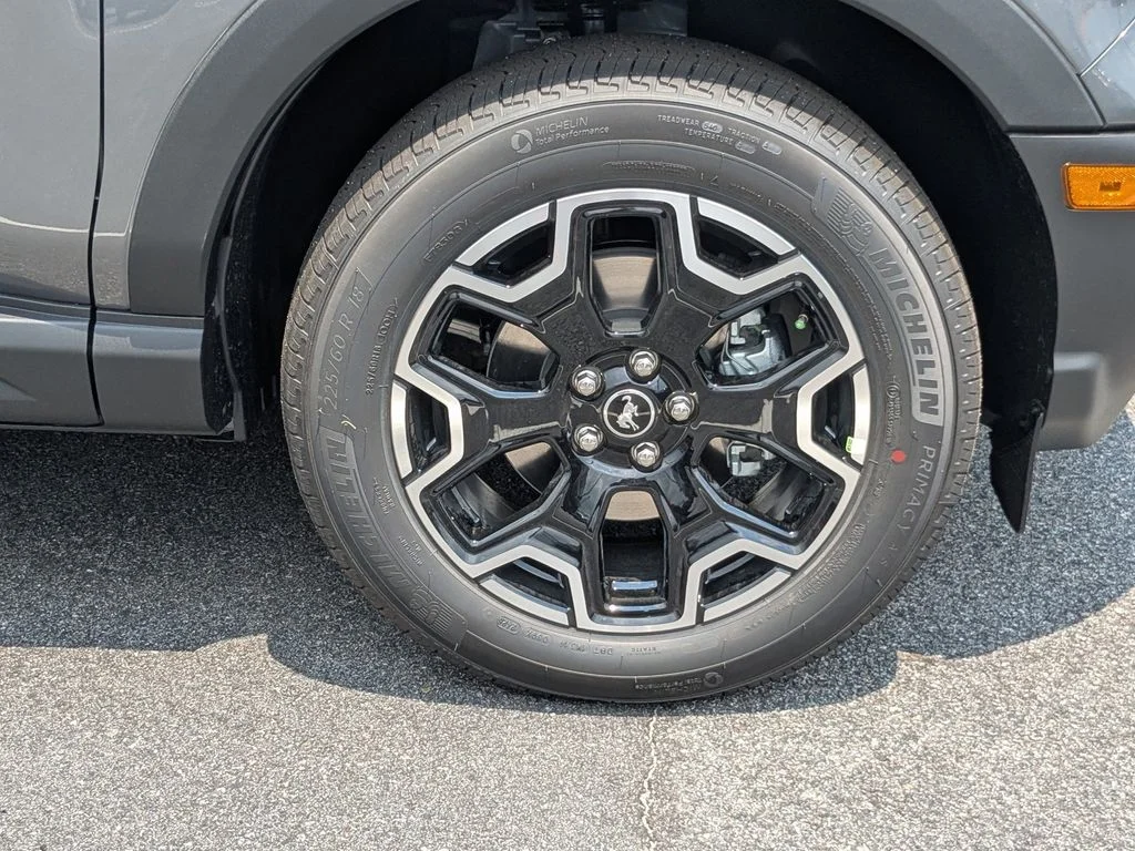 New 2026 Gray Ford Outer Banks image 13