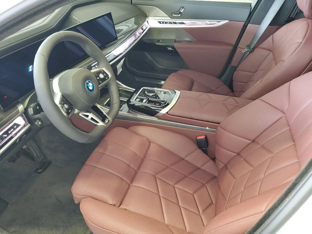 New 2026 Alpine White BMW eDrive50 image 14