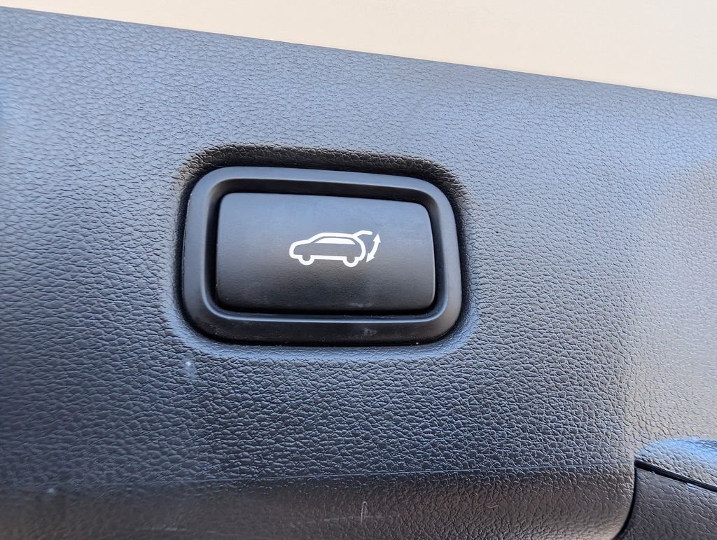 2025 Hyundai Tucson SEL - Photo 11
