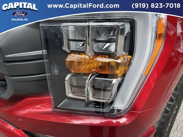 Used 2022 Red Ford XLT image 11