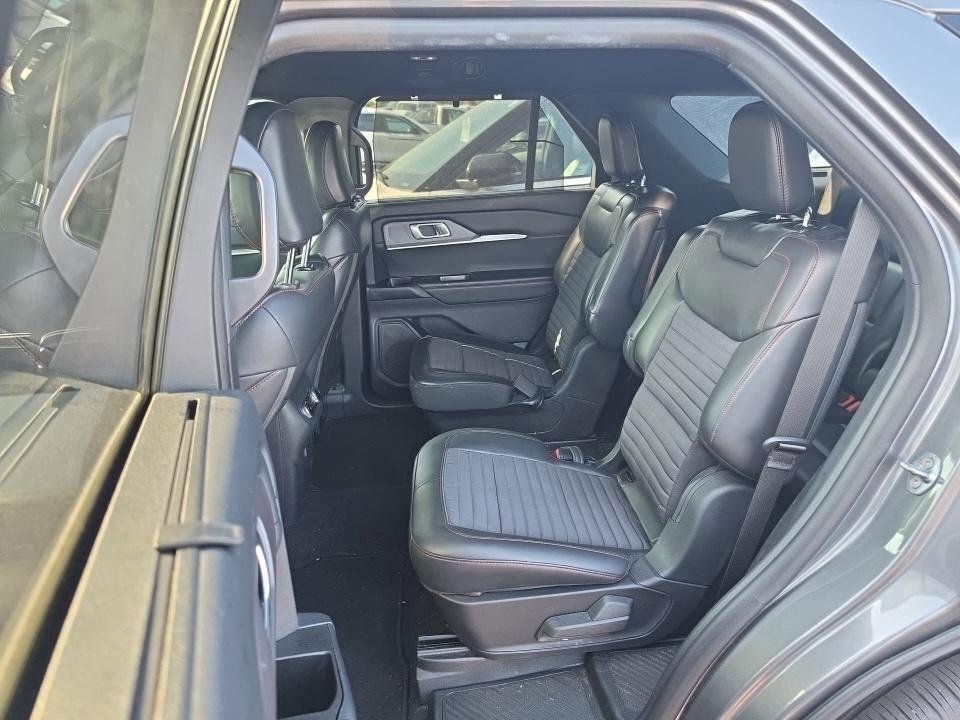 Used 2025 Carbonized Gray Ford ST-Line image 11