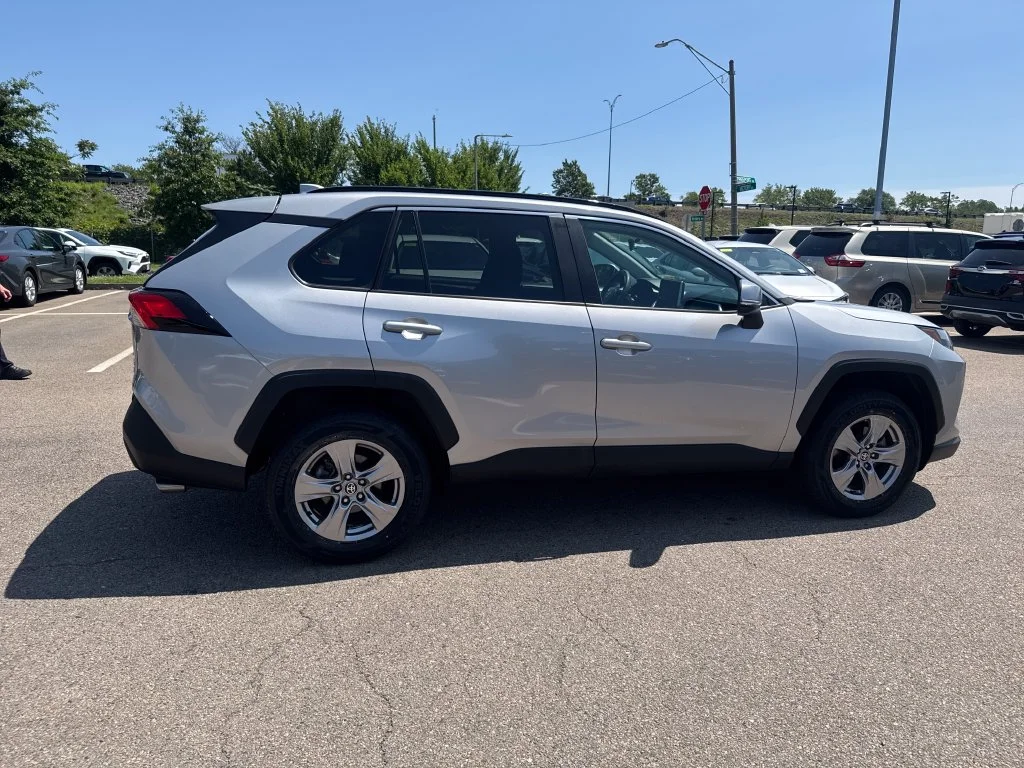 Used 2025 Silver Toyota XLE image 9