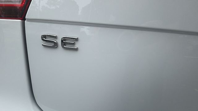 Used 2024 White Volkswagen 2.0T SE image 14