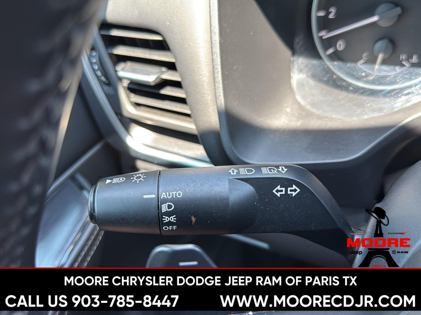 Used 2025 Gun Metallic Nissan SV image 13