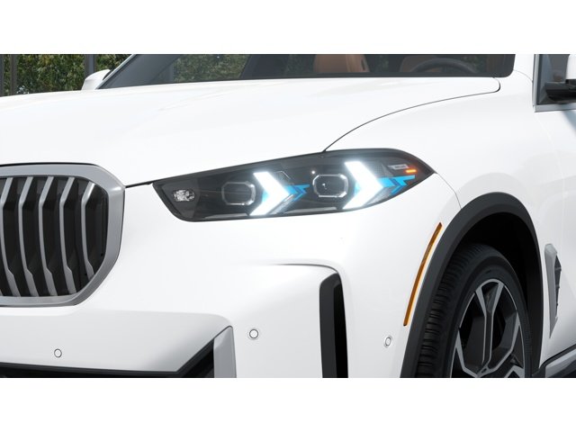 New 2026 Mineral White Metallic BMW X5 40i image 6