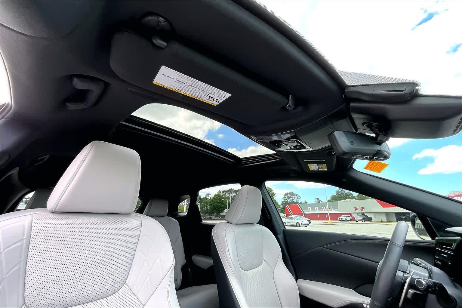 Used 2025 Nightfall Mica Lexus Premium Plus image 14