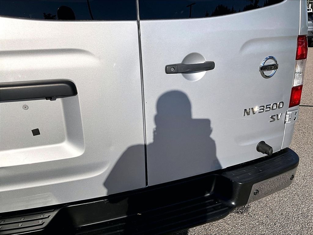 Used 2019 Silver Nissan SV image 26