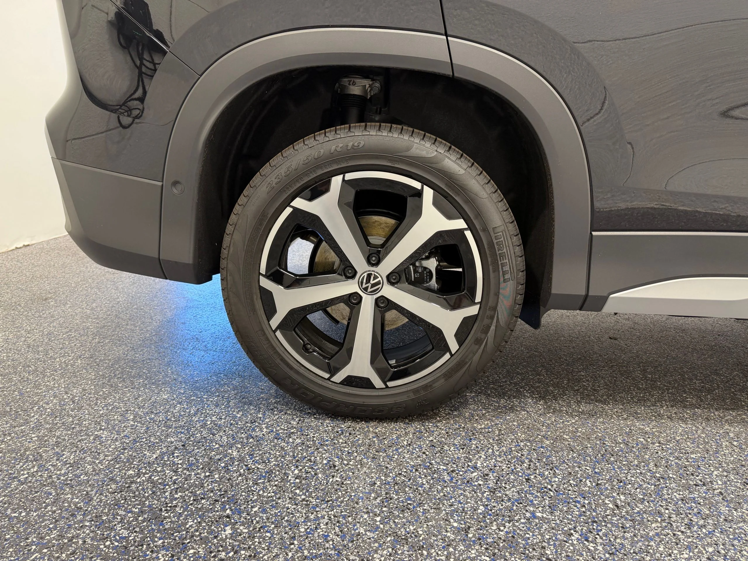 New 2026 Black Volkswagen 2.0T SE image 13