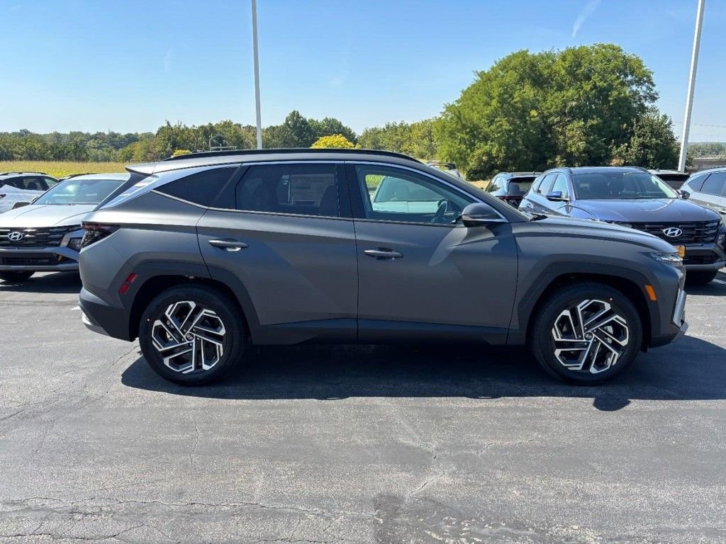 New 2026 Gray Hyundai Limited FWD image 23