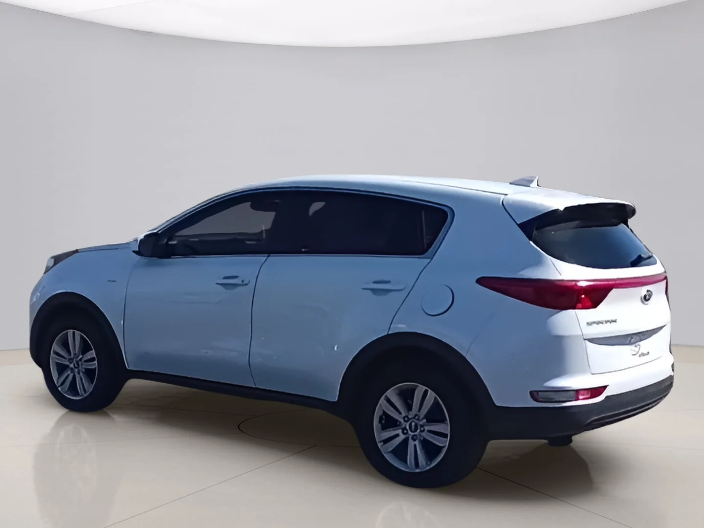 Used 2017 White Kia LX image 5