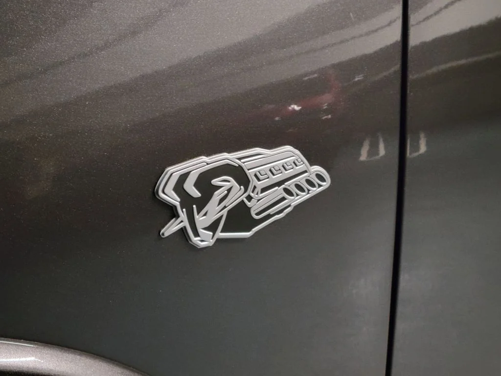 New 2026 Granite Crystal Metallic Clear-Coat Exterior Paint RAM Laramie image 22