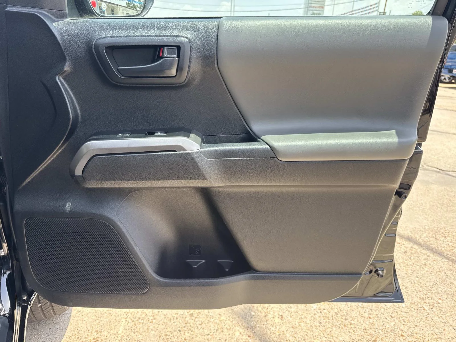 Used 2023 Black Toyota SR5 image 13