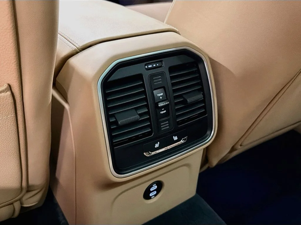 Used 2026  Porsche  image 26