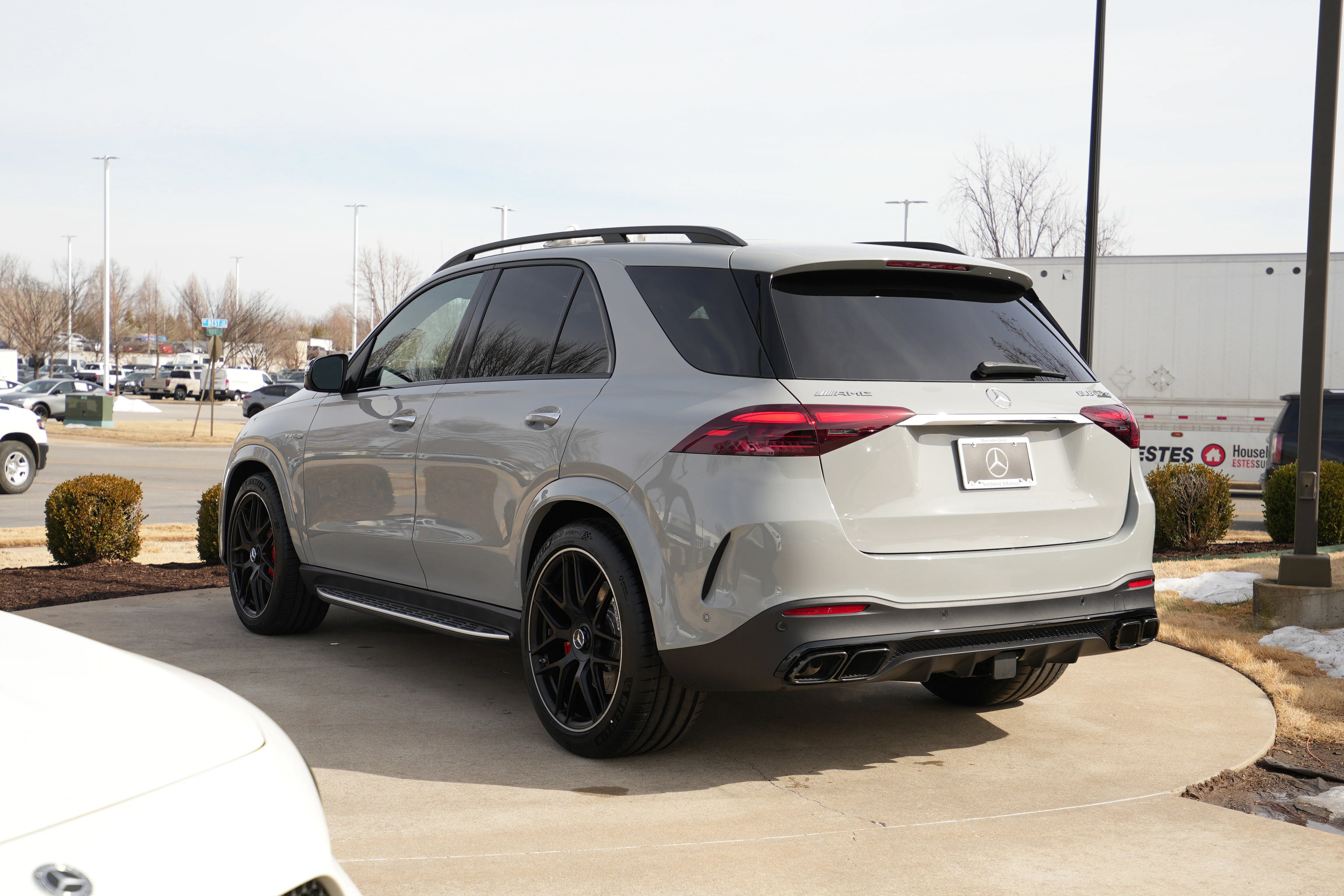New 2026 MANUFAKTUR Alpine Grey Mercedes-Benz AMG® GLE 63 S image 7