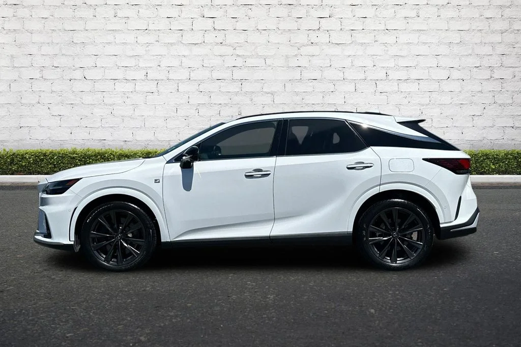 Used 2024 White Lexus 350 F Sport Handling image 7